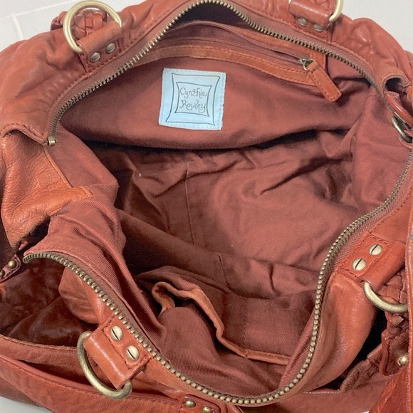 Cynthia Rowley- luggage/brown Leather Bag - Picture 6 of 7